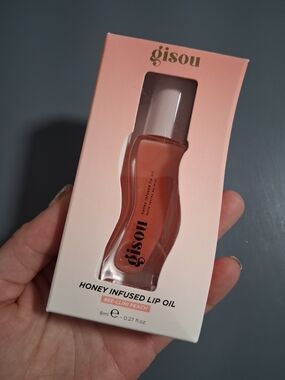 Gisou Honey Infused Lip Oil In- Be-llini Peach
